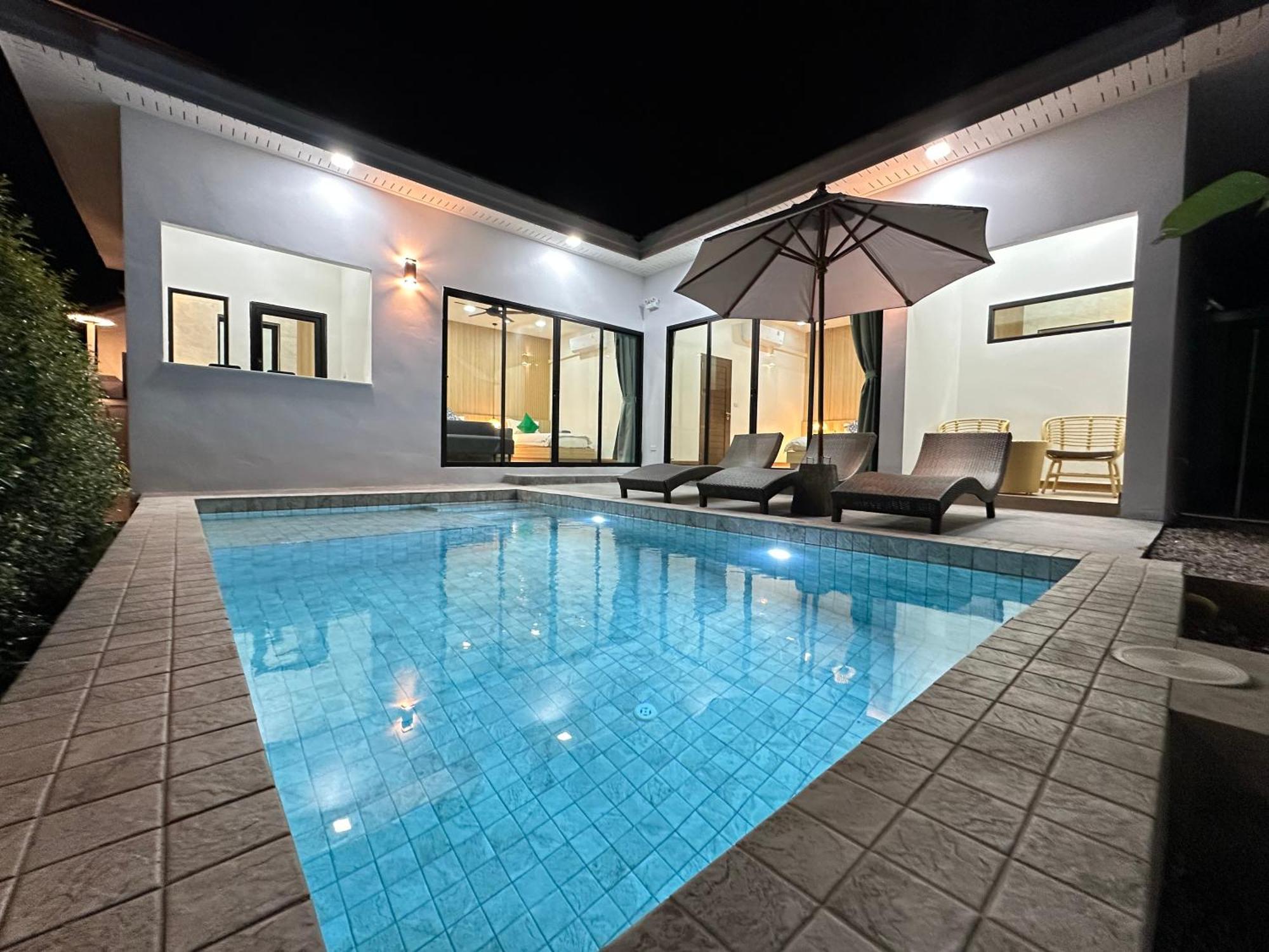 Villa Aonang Nine Poolvilla Ban Chong Phli